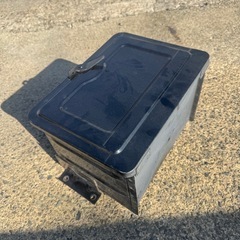トラック道具入れの画像