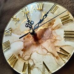 アルコールインクアート　アクリルブロック時計の画像