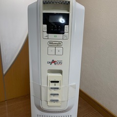 DeLonghiデロンギオイルヒーターの画像