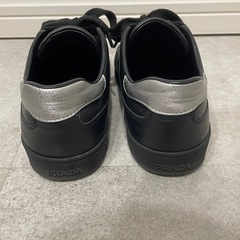 PRADA レディース スニーカー 37インチの画像