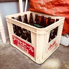 瓶ビールとビールケース