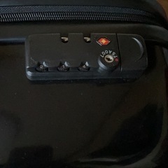 スーツケースの画像