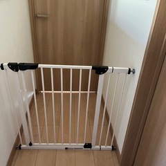 スチールゲート未使用品の画像