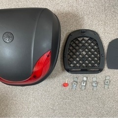 バイクリアボックス