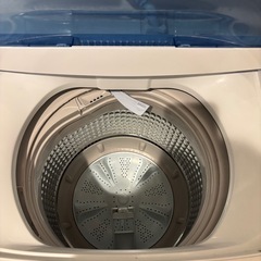 Haierの洗濯機と冷蔵庫のセットの画像