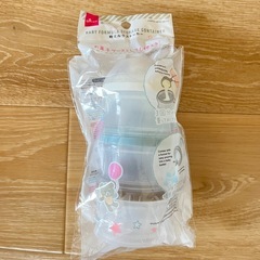 ダイソー　粉ミルクストッカー　新品