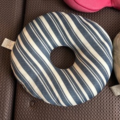 円形クッション　円座　３点の画像