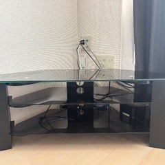 【無料】コーナーテーブル　テレビ台　ニトリ　強化ガラスの画像
