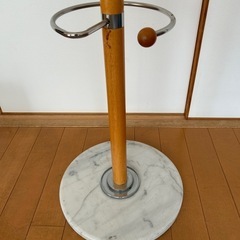 ポールハンガーの画像