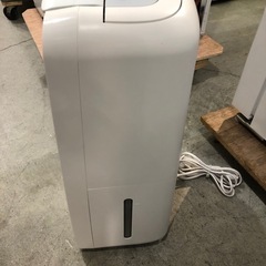 値下げしました。【シャープ除湿機】在庫4台　2019年製★6ヶ月保証付き クリーニング済み【管理番号11501】の画像