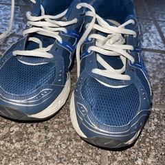 【26cm】asics 靴の画像