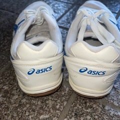 【26cm】asics 靴の画像