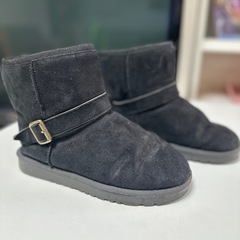 ムートンブーツ　レディース