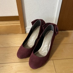 リボンパンプス