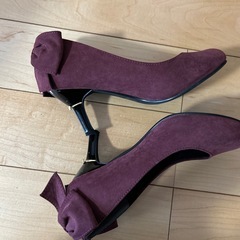 リボンパンプスの画像