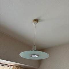 無印良品　ガラスペンダントライト