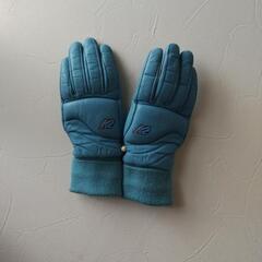 子供用女子用スキー手袋　小学年3年生ぐらい