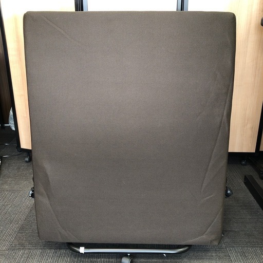 【中古品】折りたたみベッド シングルサイズ ダークブラウン