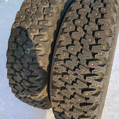 スパイクタイヤ2本ダンロップ165/70R12