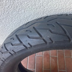 【お取引完了しました】バイクタイヤ　DURO 130 90 16 67H の画像