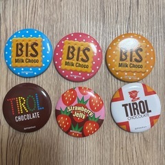 チロルチョコ 缶バッジ
