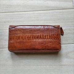 新品未使用‼️欅の虎杢のような鱗模様が重厚なリアルオーストリッチレッグ長財布    茶色        の画像
