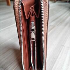 新品未使用‼️欅の虎杢のような鱗模様が重厚なリアルオーストリッチレッグ長財布    茶色        の画像