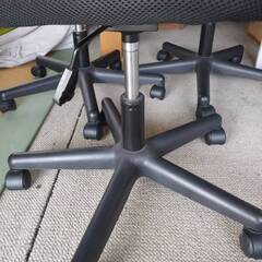 デスクチェア　オフィスチェア　事務　の画像