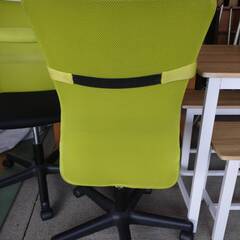 デスクチェア　オフィスチェア　事務　の画像