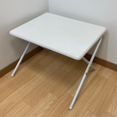 ニトリ　折りたたみコンパクトデスク