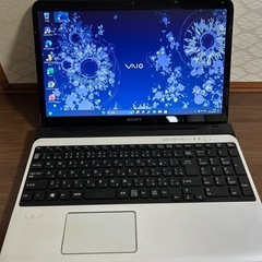 ノートパソコンの画像
