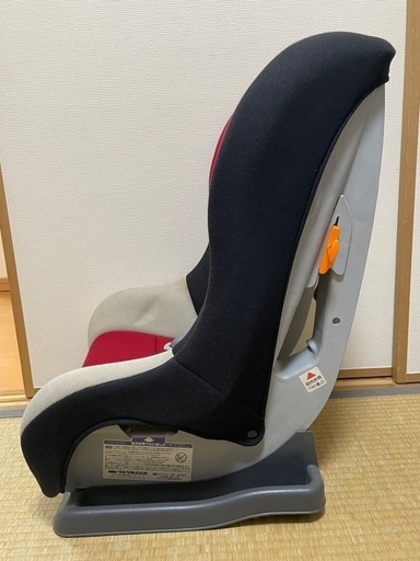 タカタチャイルドシート 新生児対応 簡単取り付け