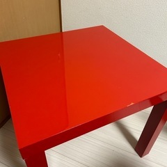 IKEA イケア 赤い机