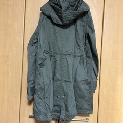 ミリタリージャケットの画像