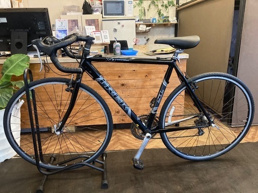 買い取りで入荷！TREK（トレック）1200 アルミロード 東京都港区