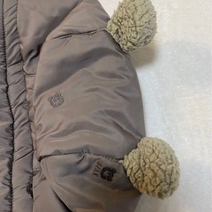 ★くま耳フード付き　抱っこ紐カバー★《ブラウン　ベア柄　ボア》ケープ　フットマフ　ベビーカー　防寒　ブランケット　抱っこ紐ケープ もこもこの画像