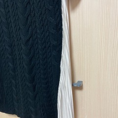 リゼクシー　サイドプリーツ　ニットワンピースの画像