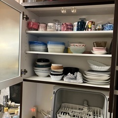 ニトリ　食器棚の画像