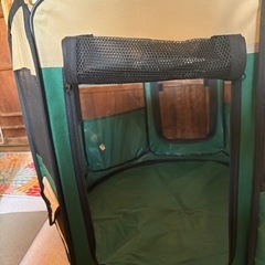 ペット用折りたたみサークルの画像