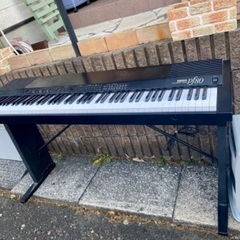 古いヤマハの電子ピアノ(pf80)