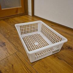 生活用品(洗濯かご、多用途かご、ゴミ箱)の画像