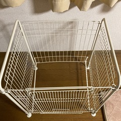 ストーブガードの画像