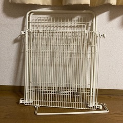 ストーブガードの画像