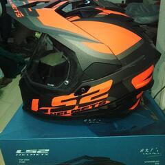 バイクヘルメットLS2 MX701 Explorerの画像