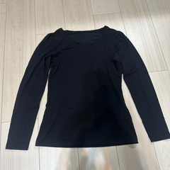 ユニクロ　ヒートテック　極暖とヒートテック　Sサイズ　２枚の画像