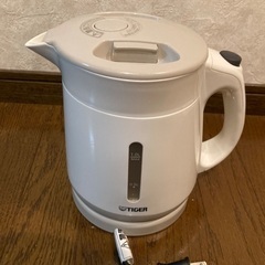 TIGER 電気ケトル　1リットル