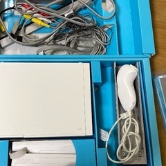Wii ゲーム機本体　リモコン一台使えませんの画像