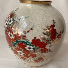 1.夫婦茶碗　2.金庫　3.酒器　4.花瓶の画像