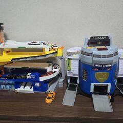トミカ 2つセットの画像