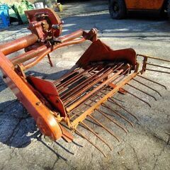 イモ掘り機　実働　ニプロ製　作業できます！　現状渡し！！の画像